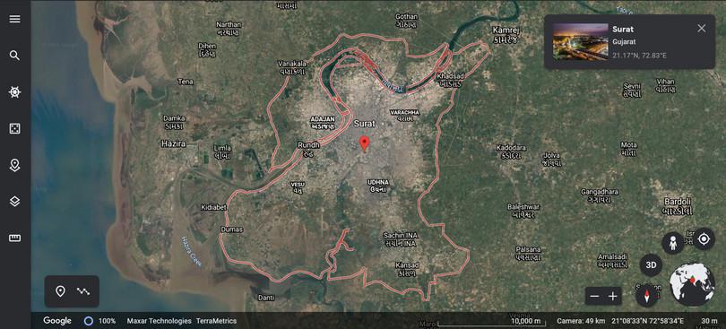 A bend in the river: different views of Surat city as an urban ecosystem.
: Three images that show different aspects of Surat city to highlight the urban ecosystem. The first image is a map of the city. The second image is an aerial view of Surat with the Tapi river in the foreground. The third image shows the Tapi river front.
